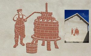 Réalisation d'un pressoir en briquette de grande taille (Rilly-La-Montagne)