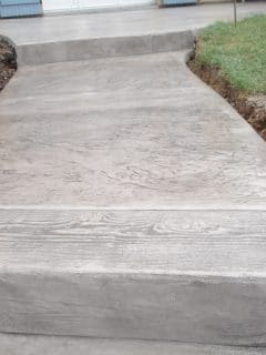 Béton imprimé escalier peau italienne bois cèdre zinc