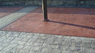 Béton imprimé pavé napoléon peau old granit