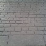 Béton imprimé pavé vieux pavé basalt anthracite