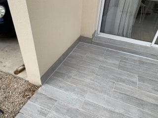 Apès la pose de la plinthe